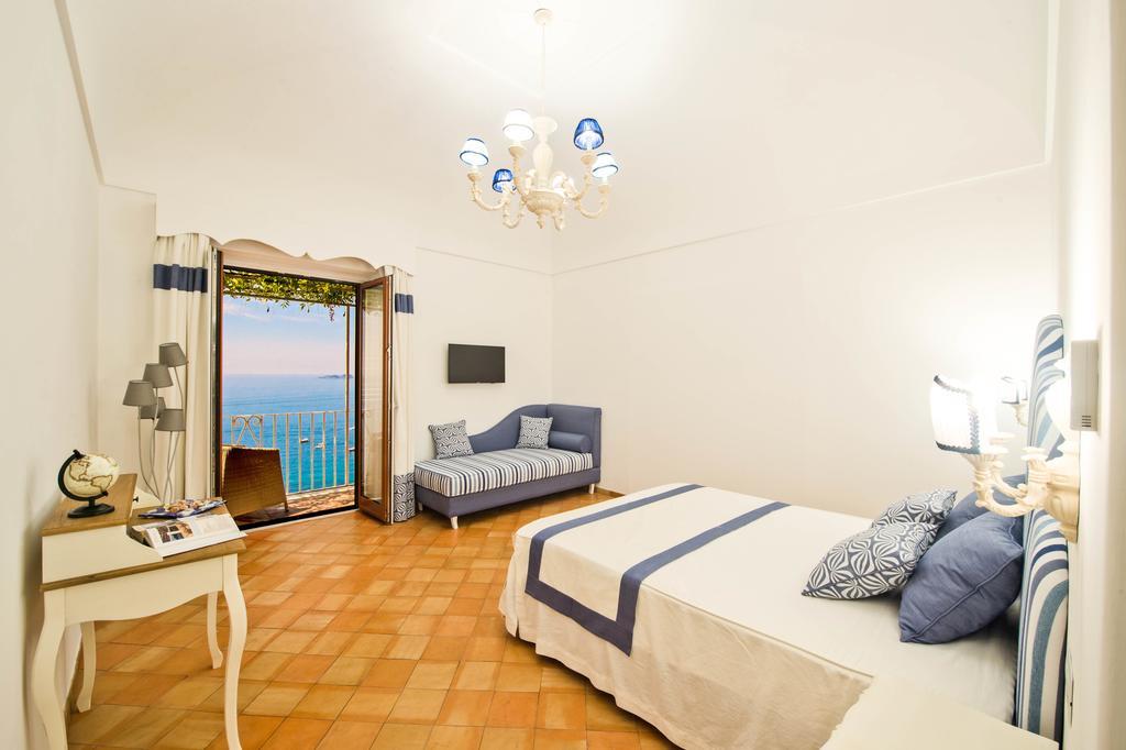Casa Cinque Lägenhet Positano Exteriör bild